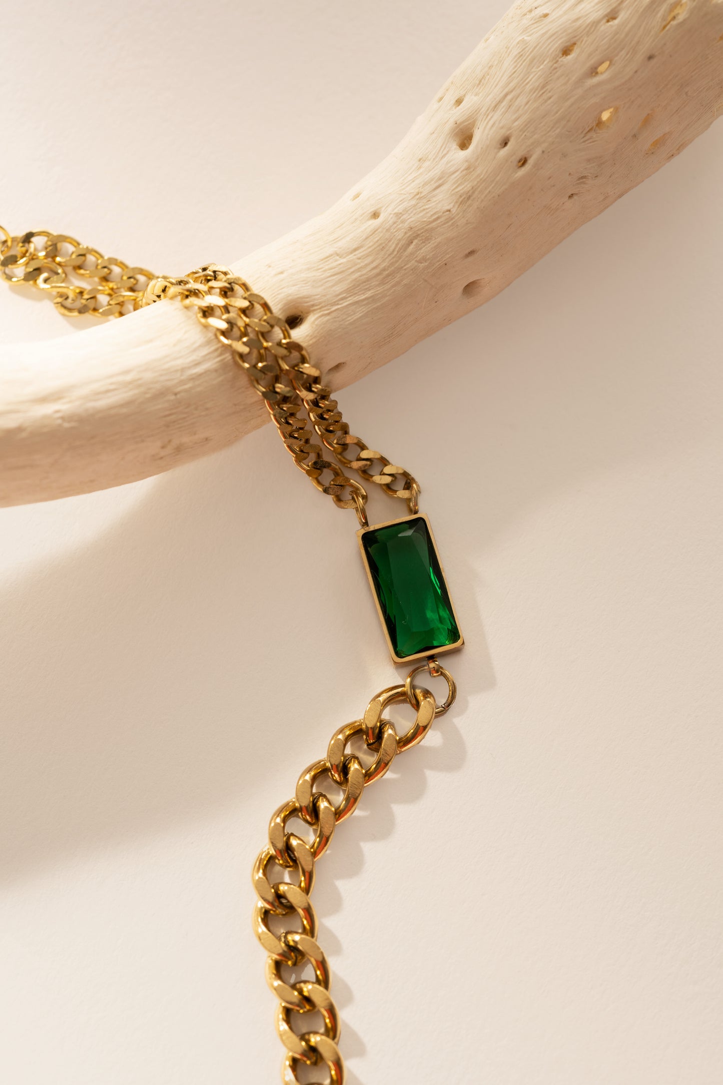 BRACELET EMERAUDE OR