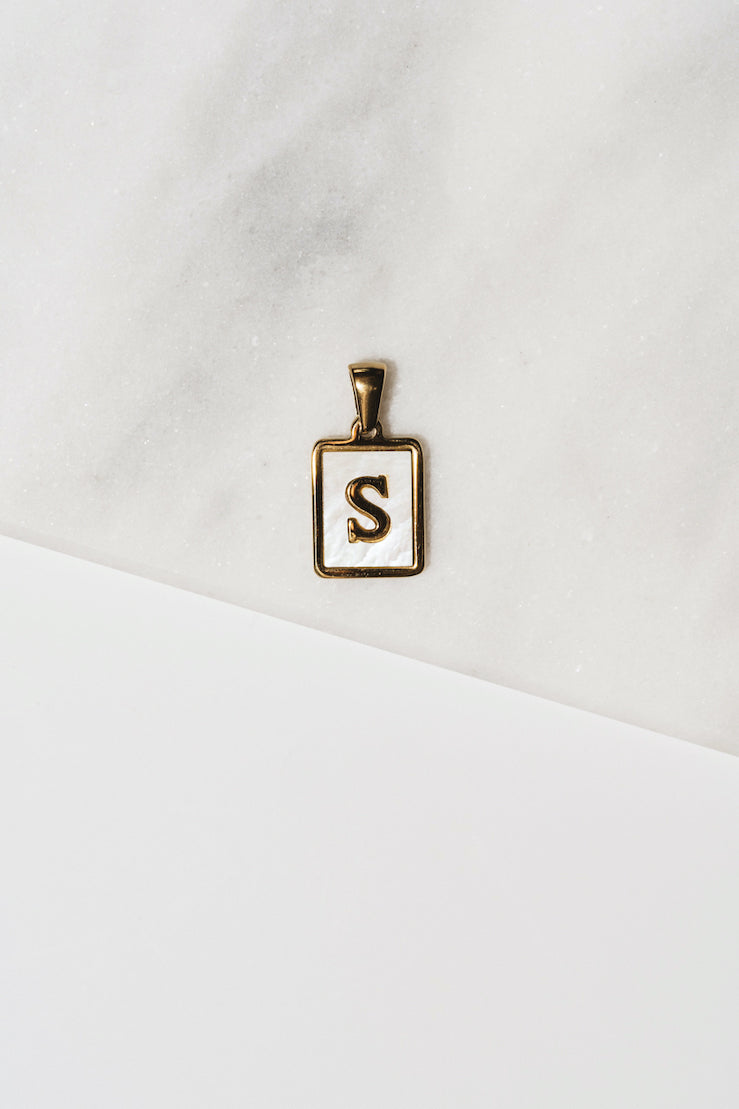 LETTER NECKLACE