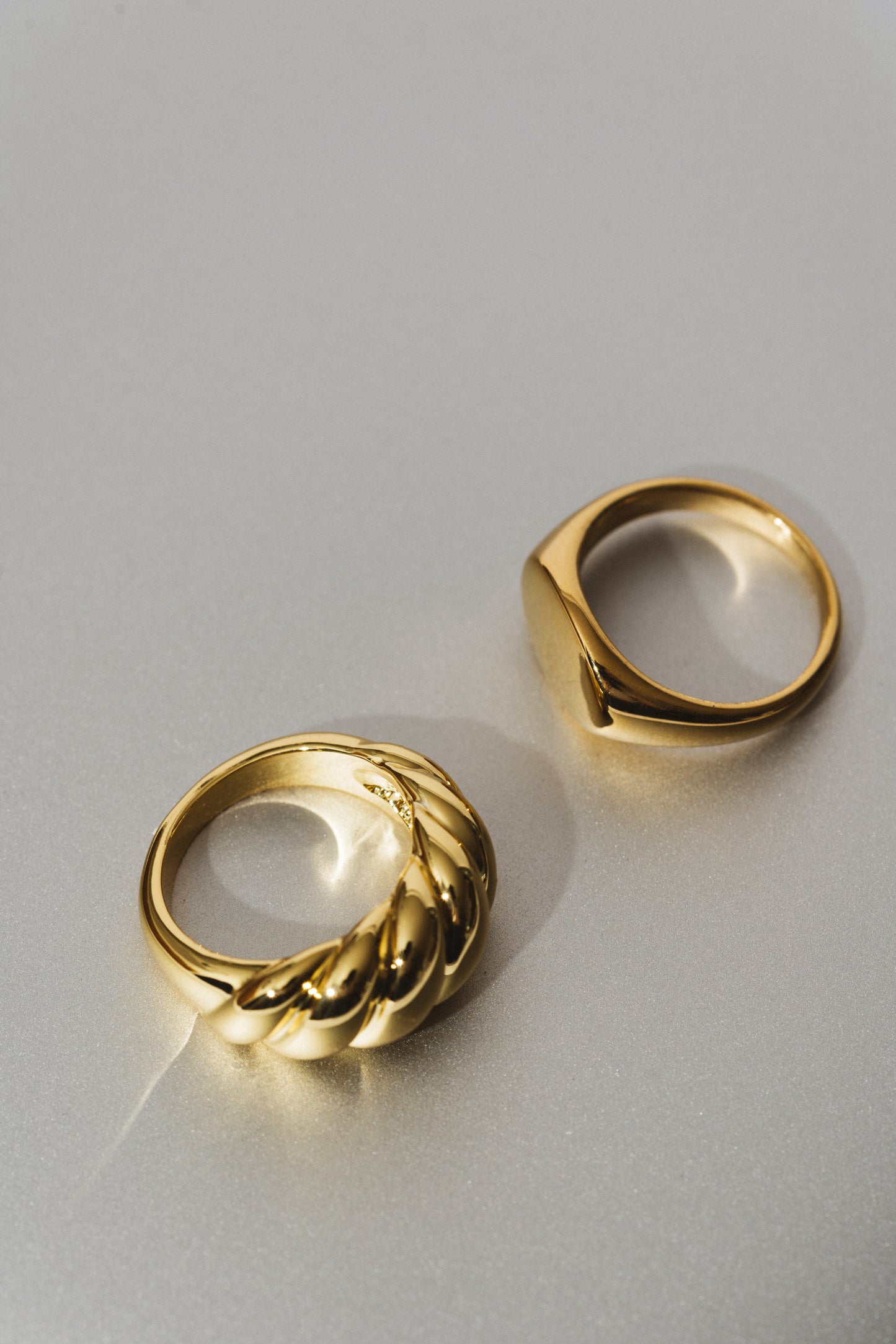 CROISSANT GOLD RING
